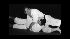Masahiko #Kimura victory over Hélio #Gracie 1951, Kimura a fighter came from another world.