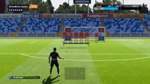 Обучение как бить штрафные удары eFootball PES 2021 LITE