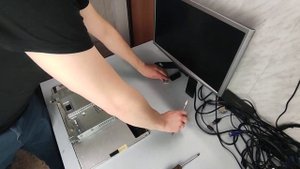Полная разборка монитора Samsung EX2220 Complete disassembly of the Samsung EX2220 monitor