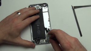 How To Take Apart the iPhone 6 Plus - A1522 A1524