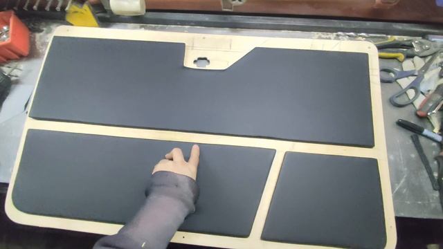 Проект Niva 21213 - Эпизод 28. Новая дверная карта на ниву своими руками! смотреть онлайн