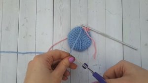 Как сменить цвет нити при вязании детали игрушки