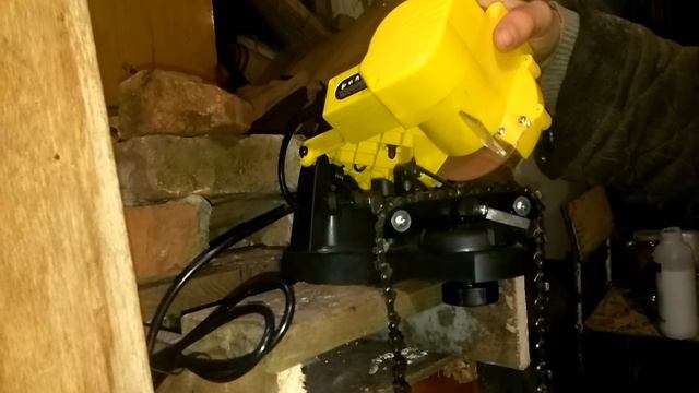 Станок для заточки цепей за тысячу рублей! Самый дешёвый станок из существующих в РФ)