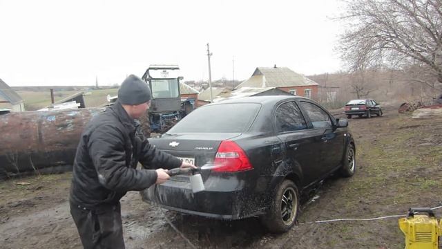 Мойка автомобиля Chevrolet Aveo + мини-мойка Karcher смотреть онлайн
