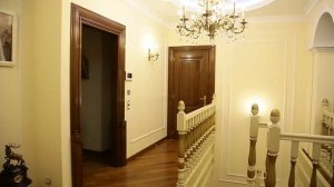 Элитный коттедж в классическом стиле. Обзор дома в подмосковом поселке Павлово