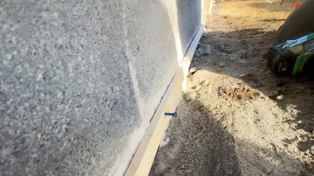 Repairing and Remodeling A REALLY Old House pt. 7 смотреть онлайн