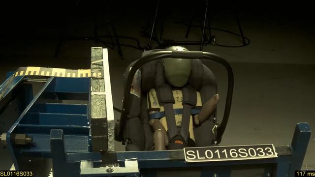 Joie i-Gemm (i-Size) + i-Base | ADAC 2016 | краш-тест боковой смотреть онлайн