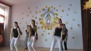 Школьный танец))