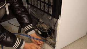 Ремонт морозильной камеры WHIRLPOOL. Странная история. Ремонт холодильника . Курсы холодильщиков
