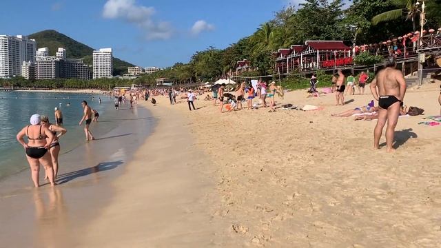 Обзор пляжа Дадунхай в Санья, цены на рестораны и водные развлечения