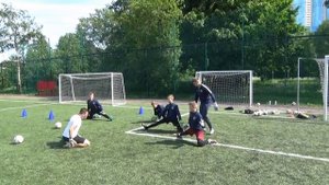 Тренировка - мастер класс от тренера вратарей академии HJK Финляндия