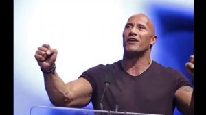 У него есть друзья, он всегда