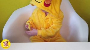 Пикачу! Распаковка пикачу, учим желтый цвет #пикачу #каналдлядетей