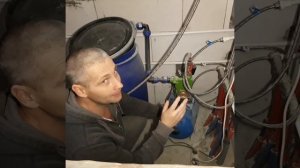 как отрегулировать давление в расширительном баке насосной станции