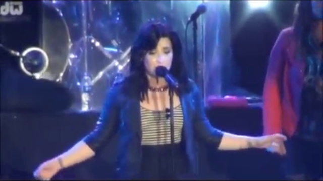 demi lovato live in manila (part 2) смотреть онлайн видео от БЛОГЕР ...