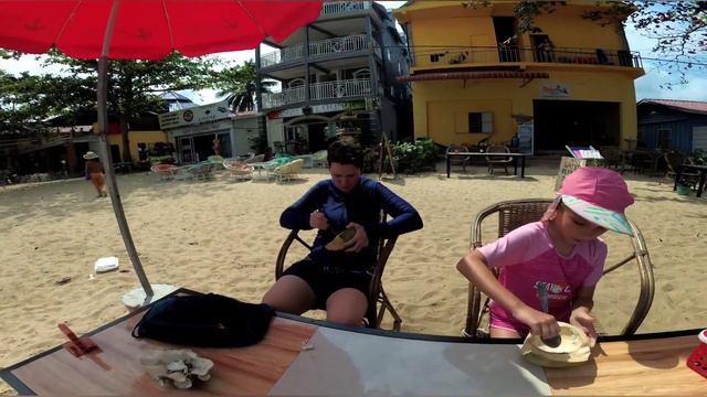 Семейный отдых на Koh Rong Samloem смотреть онлайн