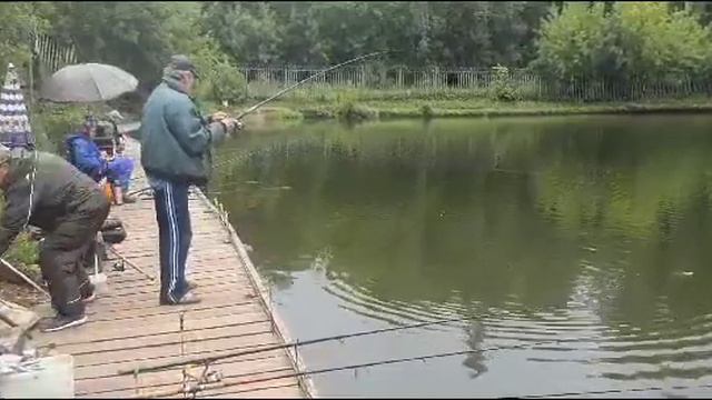 Осётр клюёт, Красногорск смотреть онлайн