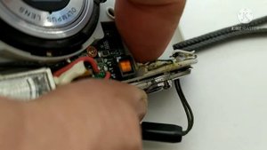 Не включается цифровой фотоаппарат.Ищем неисправность..