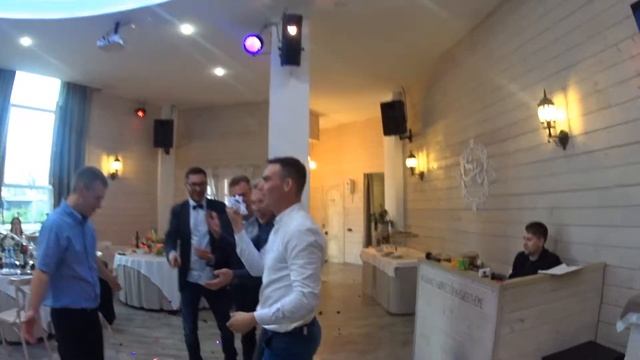 Поймал подвязку и офигел!