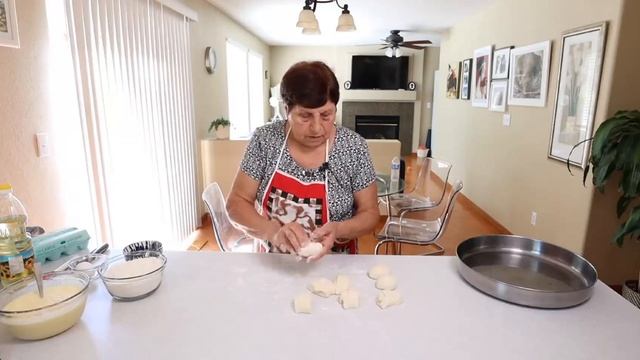 Original Bulgarian Banitsa Made by Baba Rumi смотреть онлайн