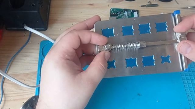 Держатель для плат - Прецизионный держатель. смотреть онлайн