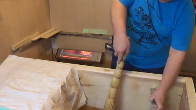 Как чистить дно улья лежака на 24-32 рамки смотреть онлайн