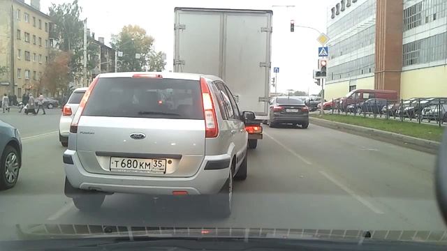 форд фокус на красный , Вологда. смотреть онлайн