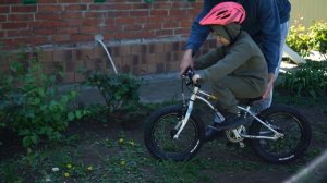 Как научить ребенка кататься на велосипеде | Обучение езде на велосипеде