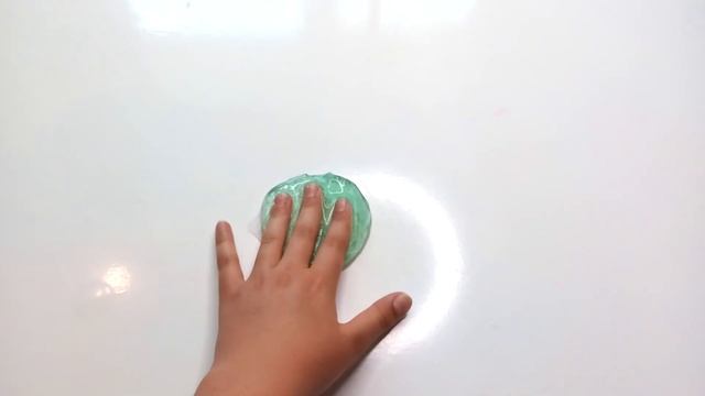 ИЗМЕНЯЮ МАГАЗИННЫЙ СЛАЙМ БЕЗ КЛЕЯ / КАК РАЗМЯГЧИТЬ ЛИЗУН СВОИМИ РУКАМИ В ДОМАШНИХ УСЛОВИЯХ смотреть онлайн