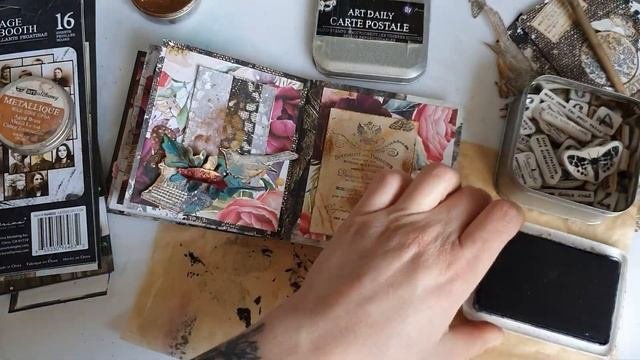 Mixed Media Album Cover-shaker From Finnabair Packaging Video Tutorial