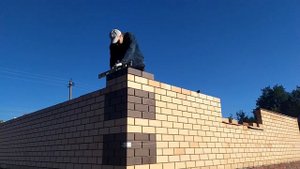 День Шестой; Кладка угла из  облицовочного кирпича