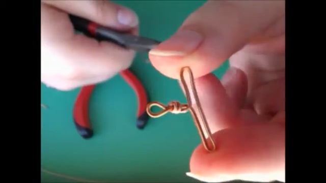Делаем замок тогл для бижутерии из проволоки смотреть онлайн