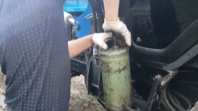 Ремонт Трактора МТЗ-82, Трактор МтЗ-80, какое масло лучше лить в задний мост. Советы,зачем и почему смотреть онлайн