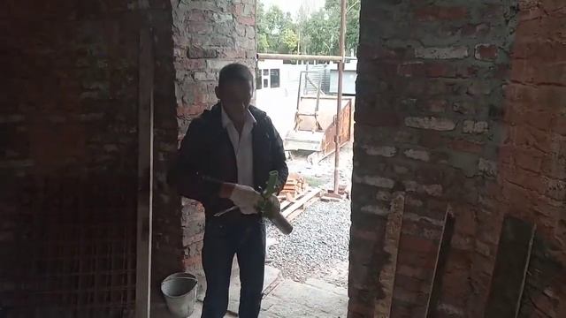 как навинтить балон с пеной на пистолет смотреть онлайн