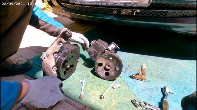 Замена насоса ГУР Мерседес W203 М111 смотреть онлайн