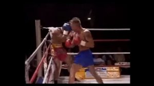 Рамон Деккерс восьмикратный чемпион мира по муай тай