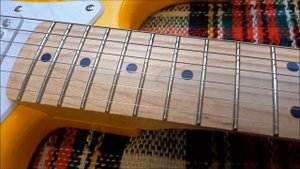 Squier Sonic Stratocaster in Graffiti Yellow. Unboxing & first thoughts