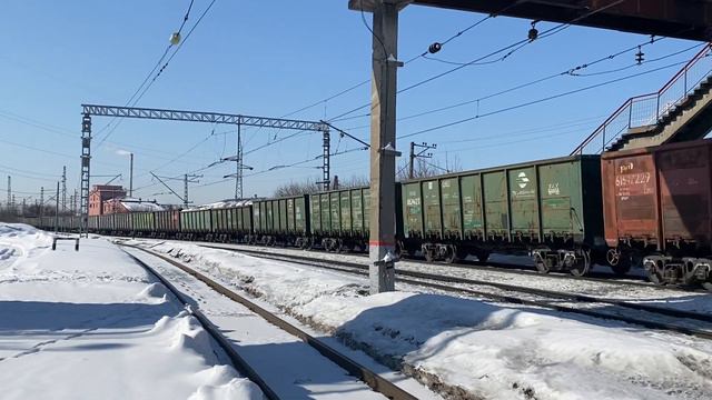 ВЛ10У-990 (часто вижу) и приветливый помощник смотреть онлайн