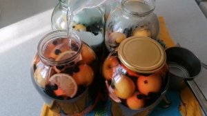 КОМПОТ ИЗ РАНЕТОК И ЧЕРНОПЛОДНОЙ РЯБИНЫ.
