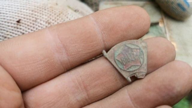 РЕДКИЕ НАХОДКИ МОНГОЛЬСКОГО И ДОМОНГОЛЬСКОГО ПЕРИОДА НА РУСИ