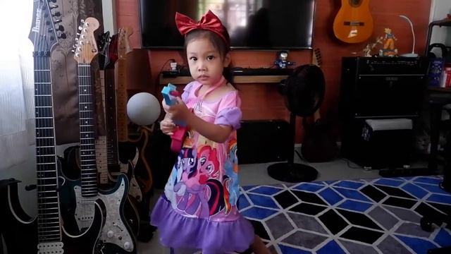 Ibanez elsa смотреть онлайн