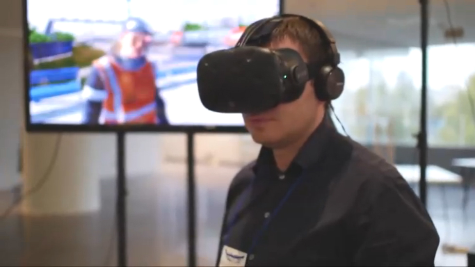 Vr тренажеры на производстве. Виртуальная реальность в промышленности. Виртуальные симуляторы. Симулятор фотографа. Виртуальная и дополненная реальность.