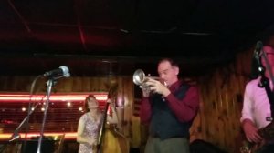 Banjo and Guitar Legend John S. Reynolds: Listen to one of Swing's most loved Performers