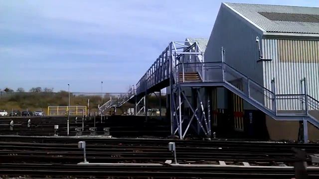 Southeastern: London Cannon Street ➡️ London Cannon Street (via Bexley, Woolwich and Greenwich) смотреть онлайн