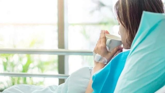 У неё анализы трупа, а она на ноги встаетРеальная история Чтец Мила Мик смотреть онлайн