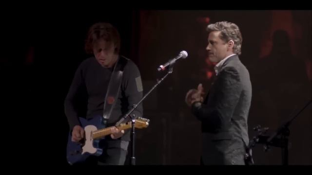 Sting and Robert Downey Jr - Driven to Tears смотреть онлайн