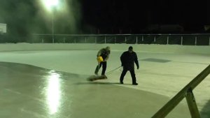 Заливка льда Выльгорт.