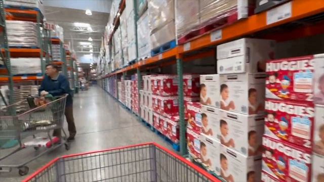 Полнометражная рождественская закупка в Costco — только для фанатов!