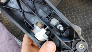 Снятие и установка кулисы КПП Mercedes-Benz Sprinter ремонт