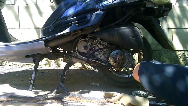 Замена шариков на переднем вариаторе часть 2 смотреть онлайн